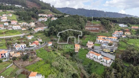 Terreno para Venda em Ribeira Brava