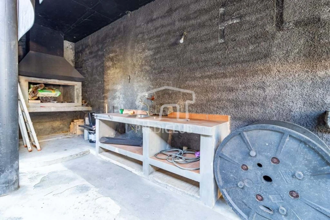 Moradia T3 para Venda em Camara de Lobos Foto 17