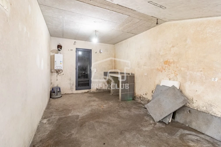 Moradia T3 para Venda em Camara de Lobos Foto 15