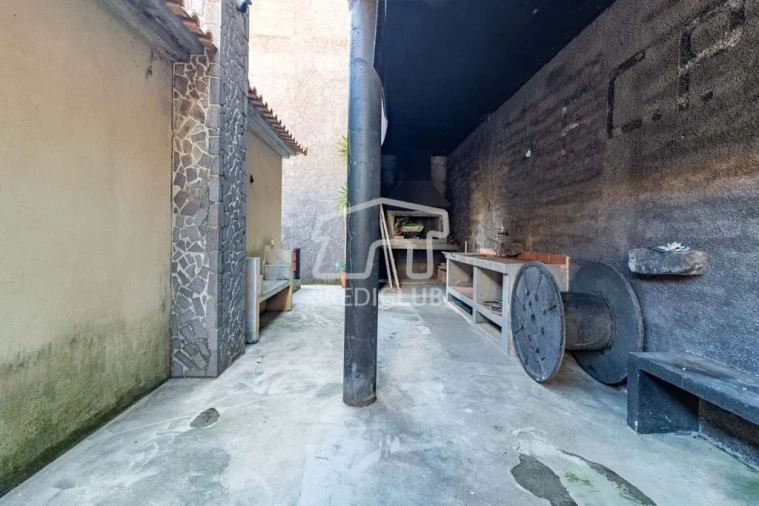 Moradia T3 para Venda em Camara de Lobos Foto 18