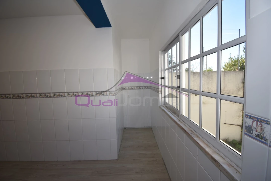 Moradia T4 para Venda em Torres Novas (São Pedro), Lapas e Ribeira Branca Foto 3