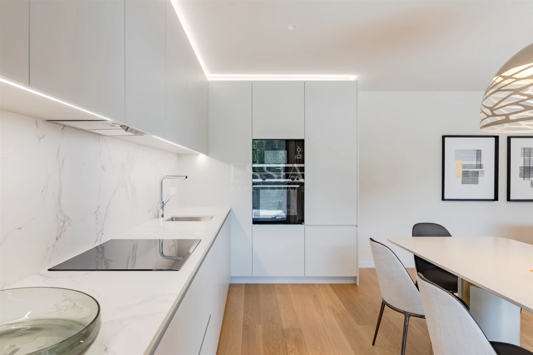 Apartamento T4 para Venda em Santa Marinha e São Pedro da Afurada Foto 13