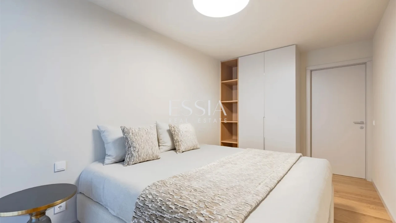 Apartamento T4 para Venda em Santa Marinha e São Pedro da Afurada Foto 19