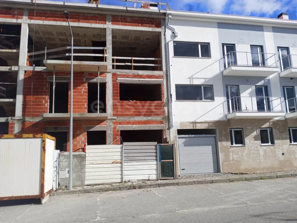 Apartamento T1 para Venda em Currelos, Papízios e Sobral Foto 4