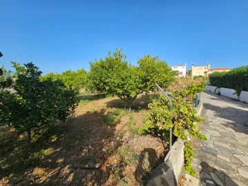 Moradia T5 para Venda em Quarteira