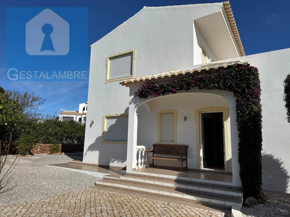 Moradia T5 para Venda em Albufeira e Olhos de Água Foto 12