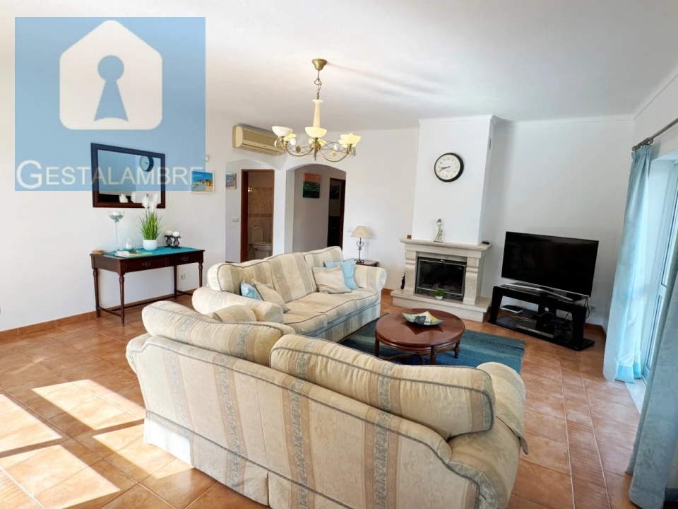 Moradia T5 para Venda em Albufeira e Olhos de Água Foto 17