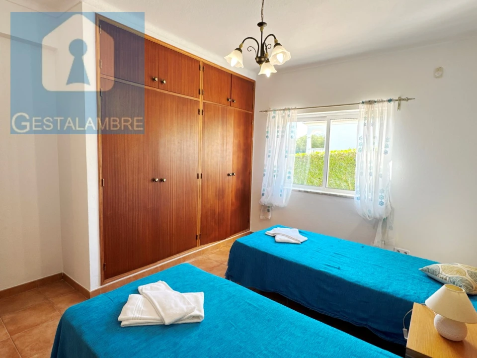 Moradia T5 para Venda em Albufeira e Olhos de Água Foto 35