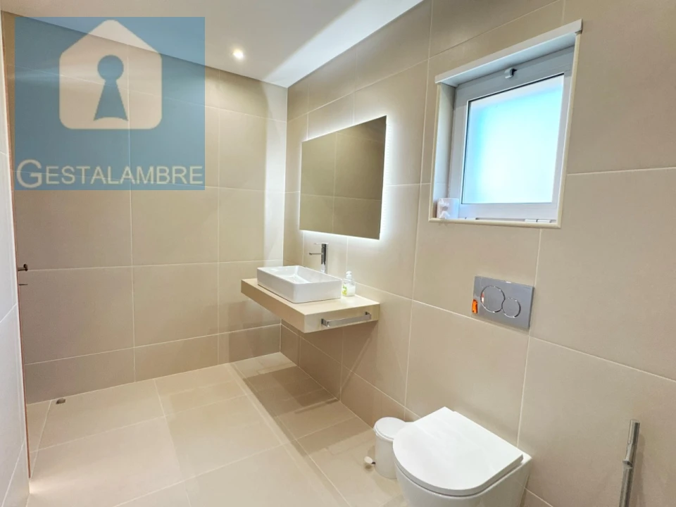 Moradia T5 para Venda em Albufeira e Olhos de Água Foto 54