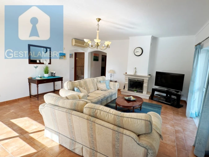 Moradia T5 para Venda em Albufeira e Olhos de Água Foto 17