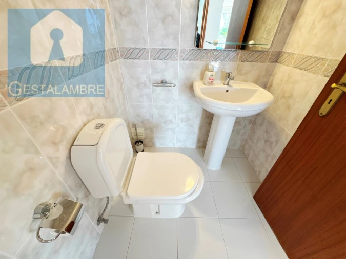 Moradia T5 para Venda em Albufeira e Olhos de Água Foto 26