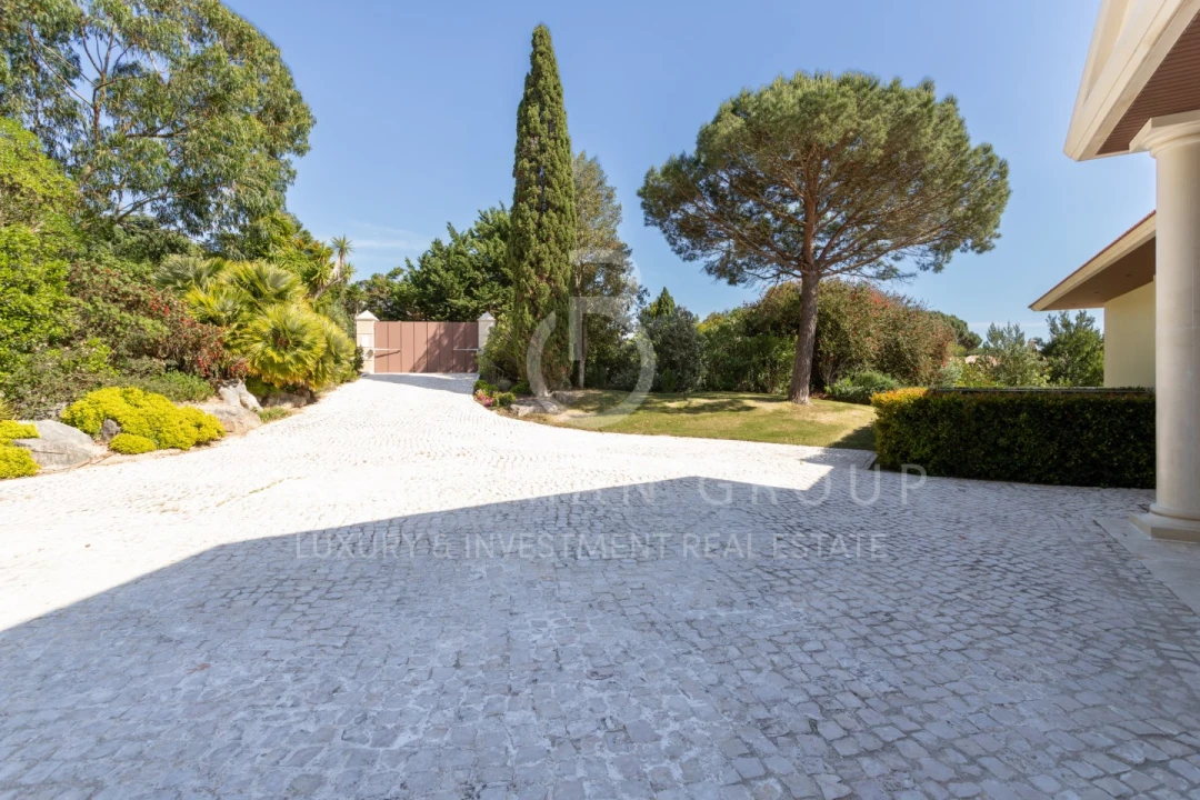 Moradia T8 para Venda em Cascais e Estoril Foto 12