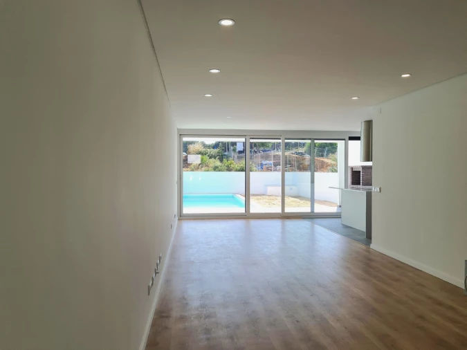 Moradia T3 para Venda em Gambia-Pontes-Alto da Guerra Foto 6