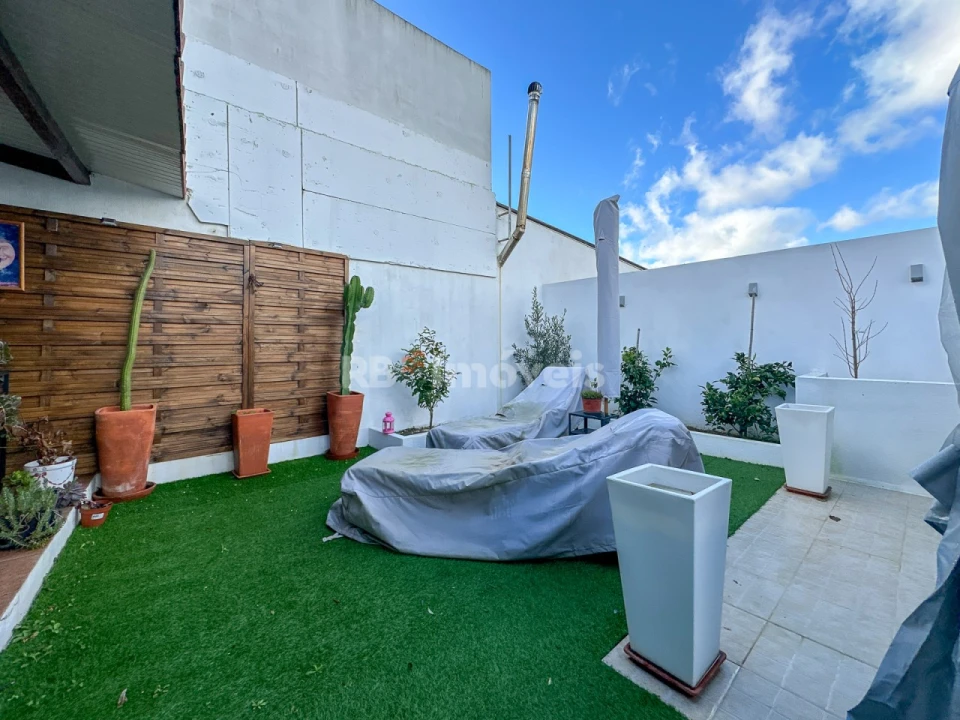 Moradia T3 para Venda em Azinhaga Foto 49