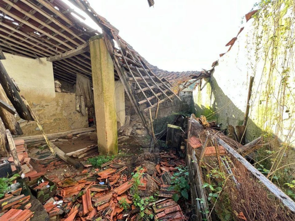 Moradia T8 para Venda em Bucelas Foto 4