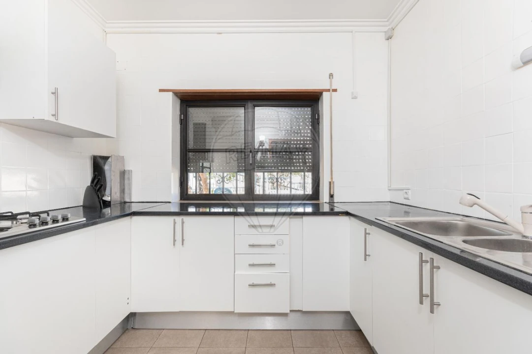 Moradia T8 para Venda em Vila Franca de Xira Foto 41