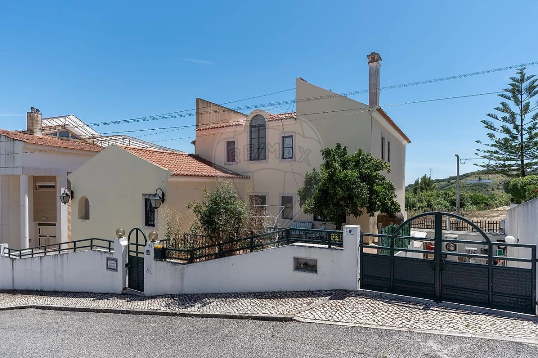 Moradia T8 para Venda em Vila Franca de Xira Foto 49