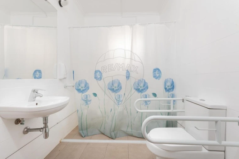 Moradia T8 para Venda em Vila Franca de Xira Foto 30