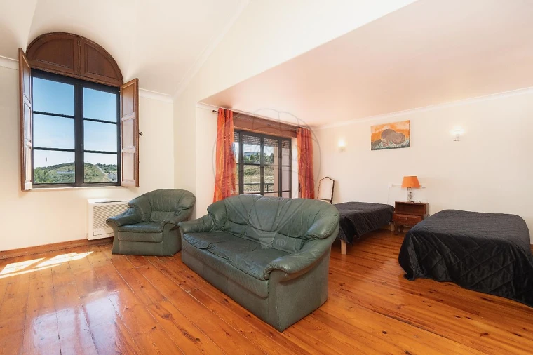 Moradia T8 para Venda em Vila Franca de Xira Foto 23