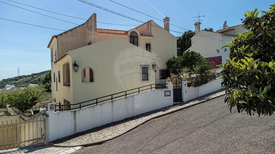 Moradia T8 para Venda em Vila Franca de Xira Foto 47