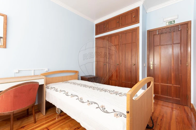 Moradia T8 para Venda em Vila Franca de Xira Foto 29