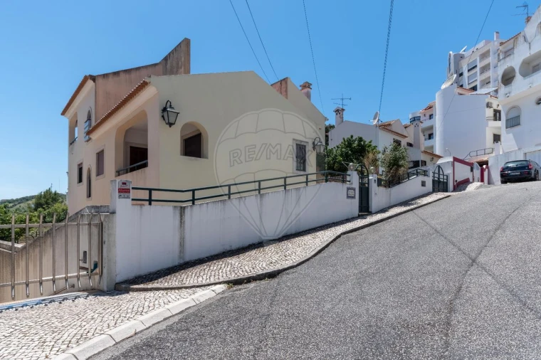 Moradia T8 para Venda em Vila Franca de Xira