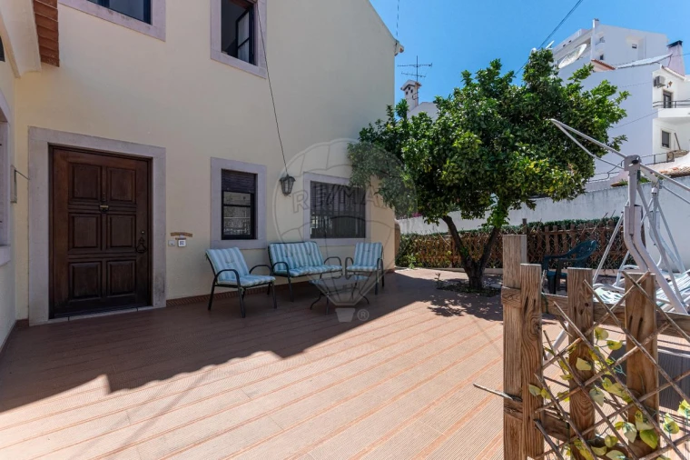 Moradia T8 para Venda em Vila Franca de Xira Foto 3