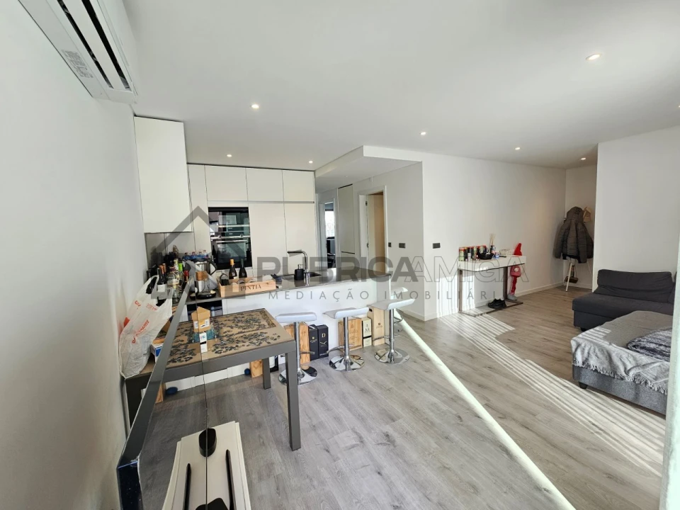 Apartamento T2 para Venda em Quarteira Foto 5