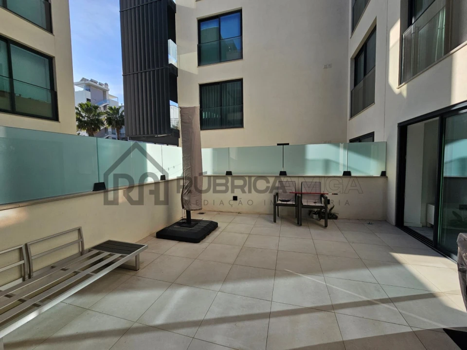 Apartamento T2 para Venda em Quarteira Foto 19
