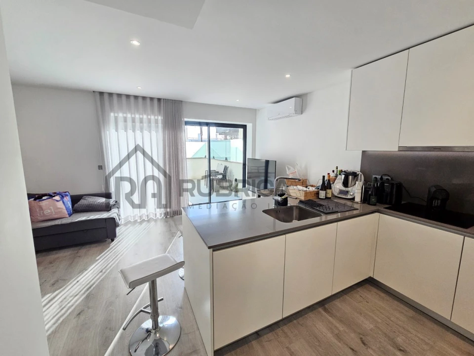 Apartamento T2 para Venda em Quarteira Foto 21