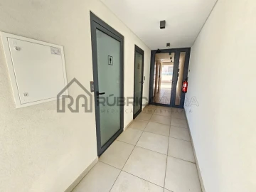 Apartamento T2 para Venda em Quarteira