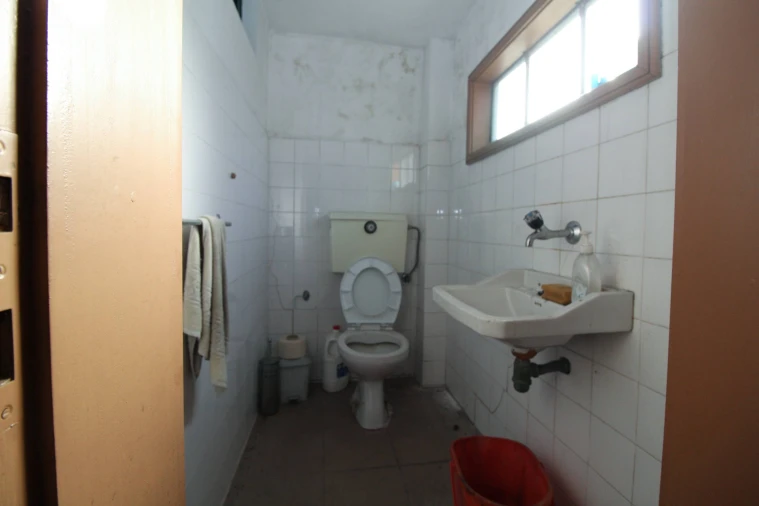 Armazém para Venda em Matosinhos e Leça da Palmeira Foto 14