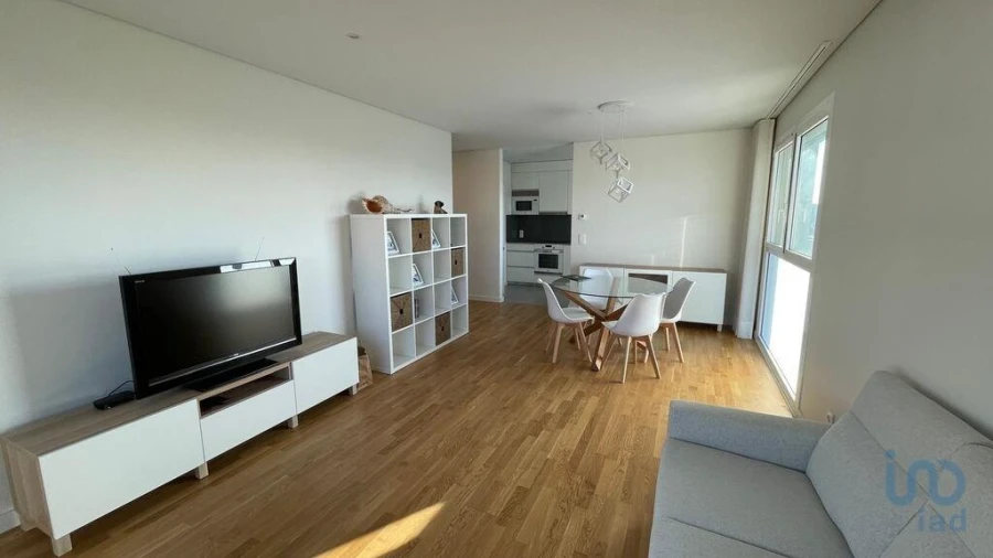 Apartamento T2 para Venda em Lordelo do Ouro e Massarelos Foto 4
