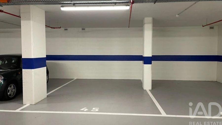 Apartamento T2 para Venda em Lordelo do Ouro e Massarelos Foto 19