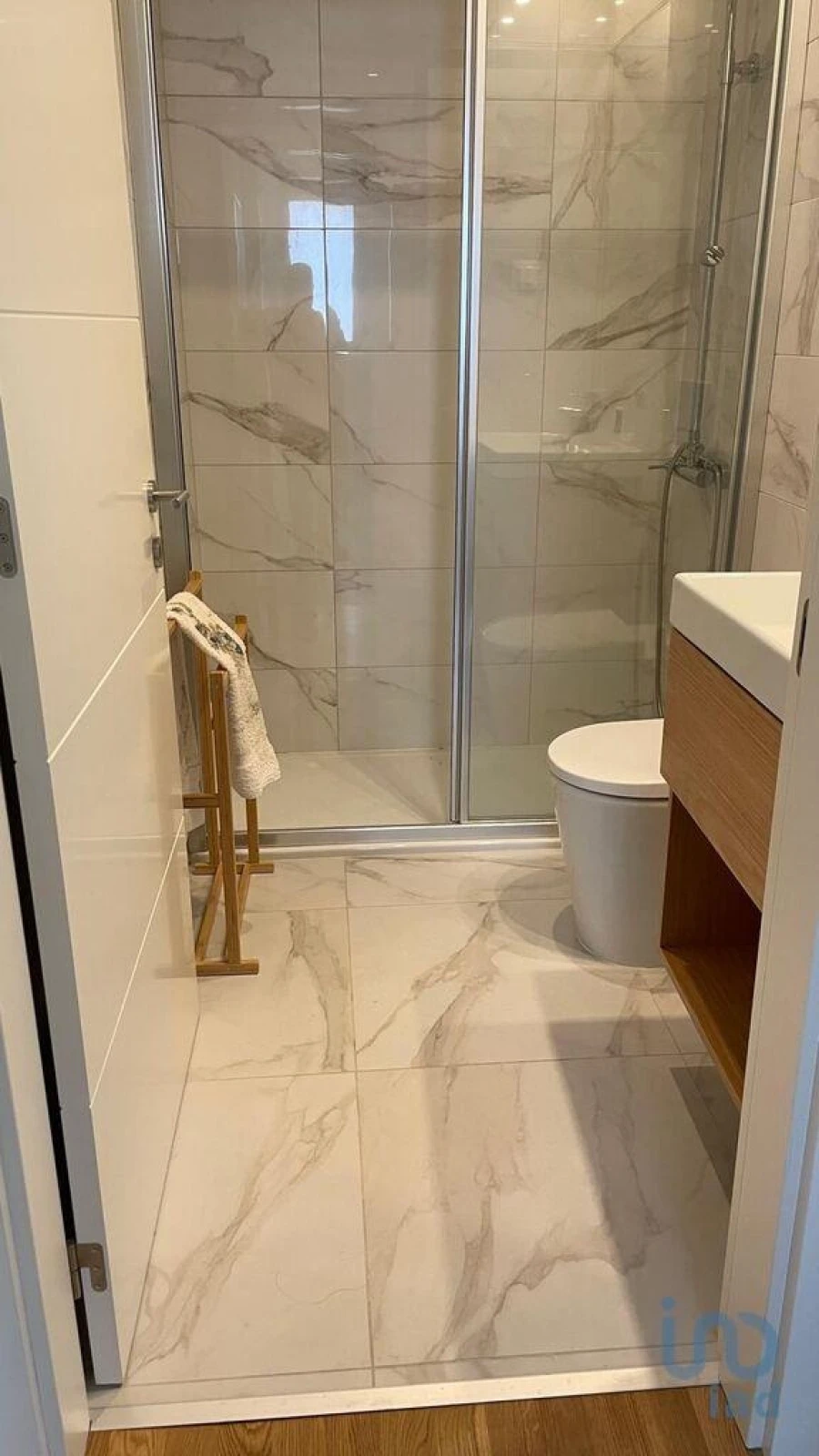 Apartamento T2 para Venda em Lordelo do Ouro e Massarelos Foto 12