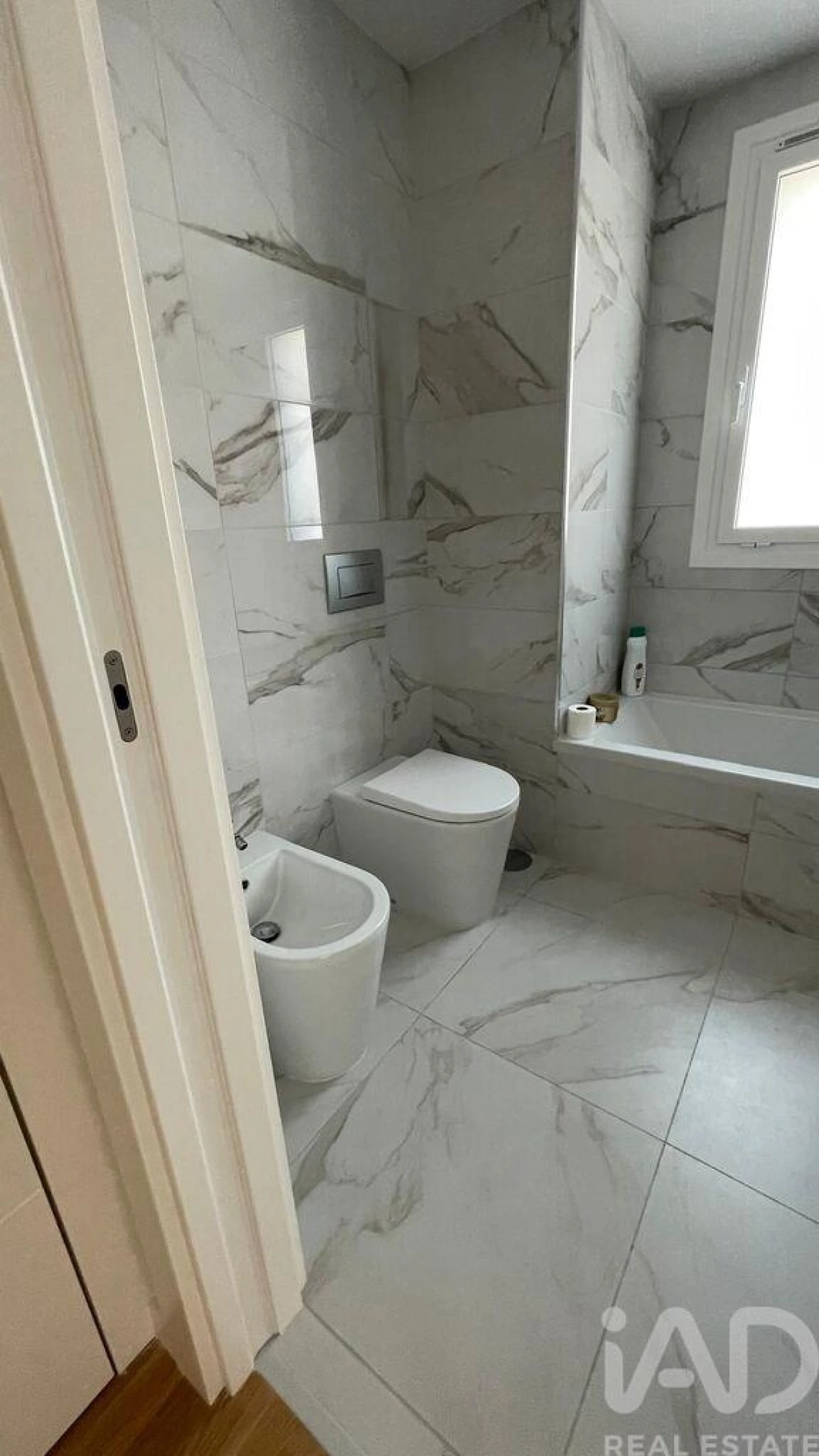 Apartamento T2 para Venda em Lordelo do Ouro e Massarelos Foto 16