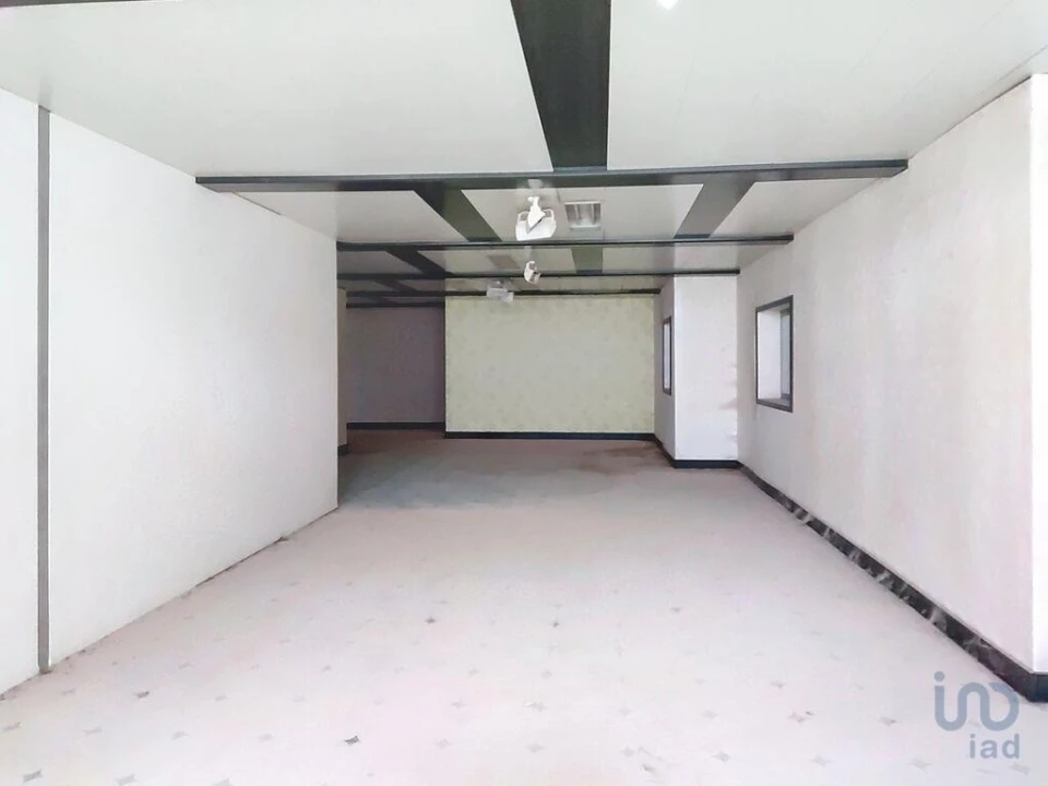 Loja para Arrendamento em Nossa Senhora das Misericordias Foto 4