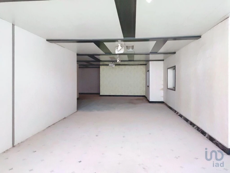 Loja para Arrendamento em Nossa Senhora das Misericordias Foto 5