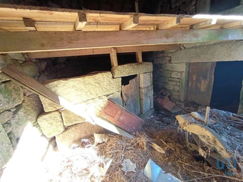 Moradia para Venda em Castro Laboreiro e Lamas de Mouro Foto 11