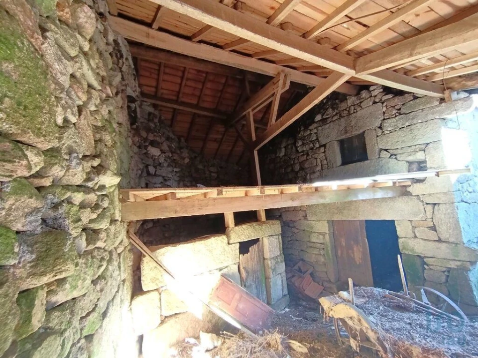 Moradia para Venda em Castro Laboreiro e Lamas de Mouro Foto 12