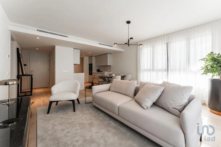 Apartamento T2 para Venda em Olivais Foto 5