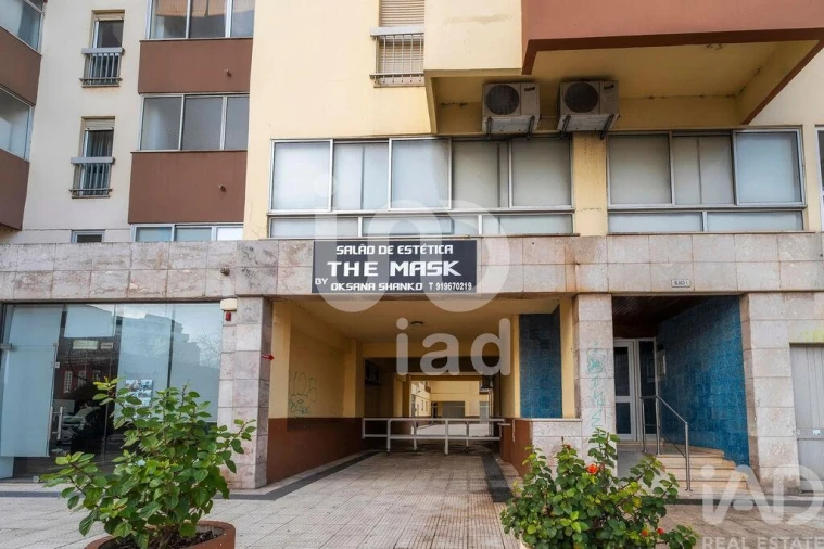 Loja para Venda em Faro (Sé e São Pedro) Foto 21