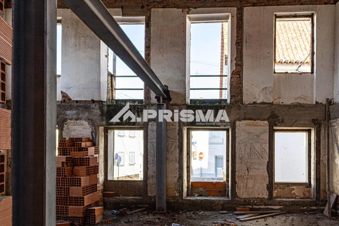 Moradia T5 para Venda em Perais Foto 14