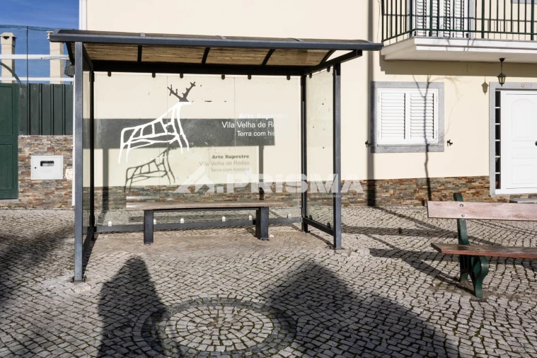 Moradia T5 para Venda em Perais Foto 31