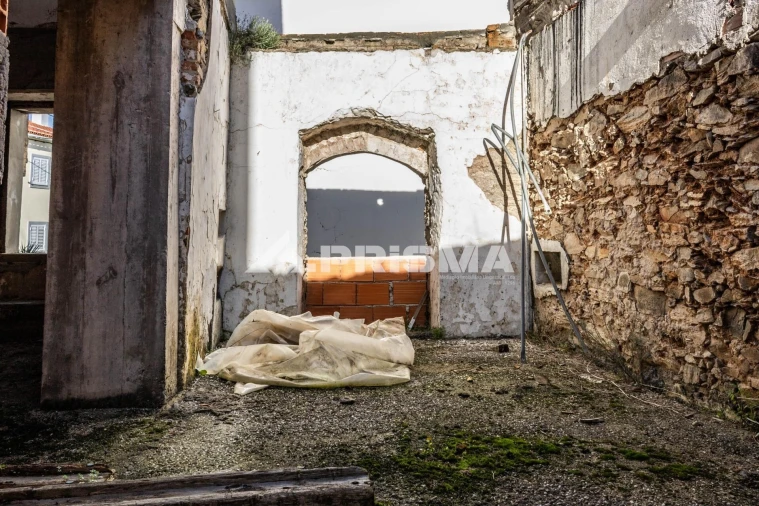 Moradia T5 para Venda em Perais Foto 7