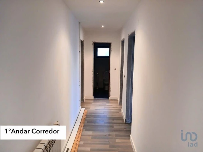 Prédio para Venda em Orjais Foto 14