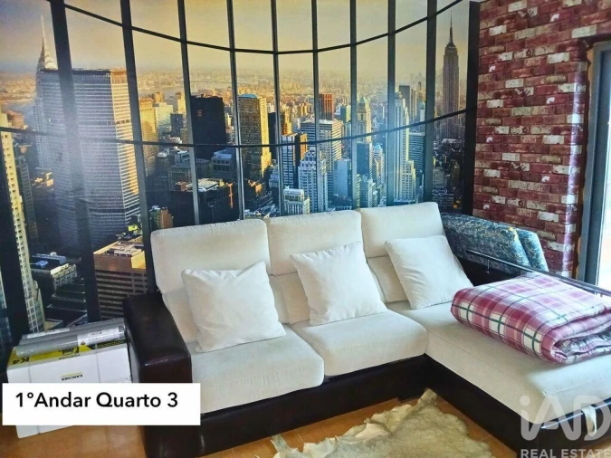 Prédio para Venda em Orjais Foto 18