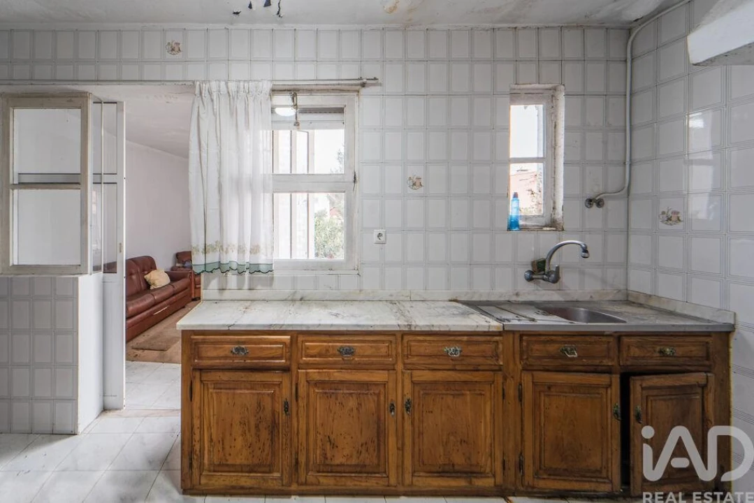 Prédio para Venda em Subportela, Deocriste e Portela Susã Foto 16