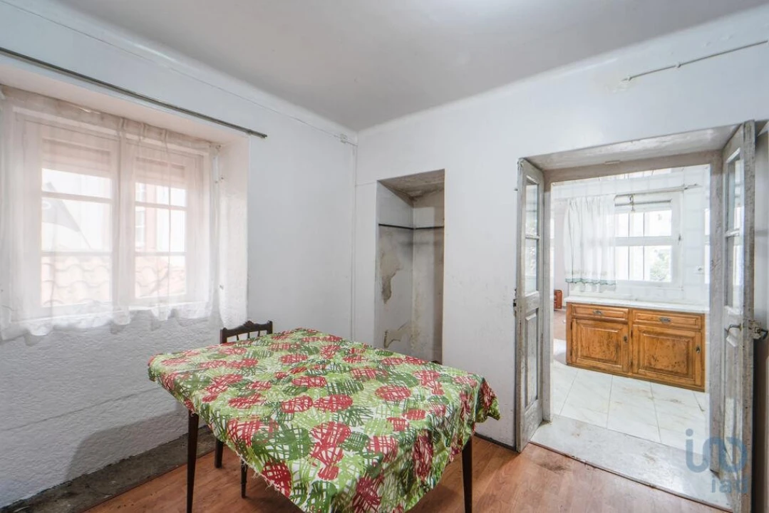 Prédio para Venda em Subportela, Deocriste e Portela Susã Foto 13