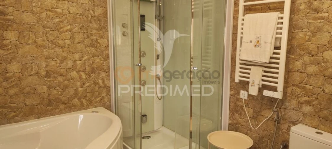 Quinta T3 para Venda em Santa Maria e São Miguel, São Martinho, São Pedro Penaferrim Foto 9